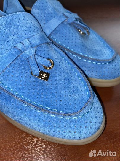 Лоферы женские