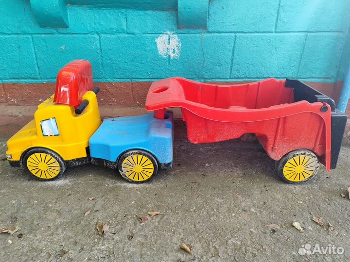 Детская машинка