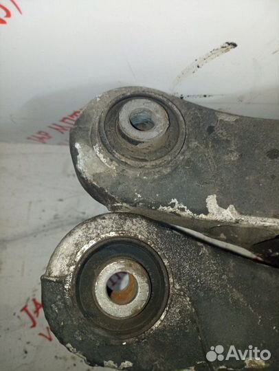 Рычаг подвески нижний задний Volvo S60 седан