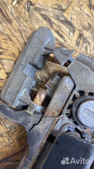 Комплект личинок с ключом BMW 5,E34