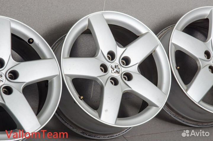 Лот M29876 Оригинальные 17-е диски peugeot