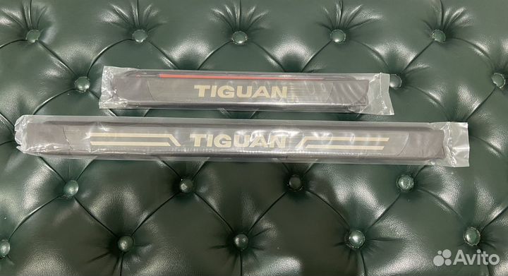 Накладки на пороги Tiguan / Тигуан 2016-2022 г.в