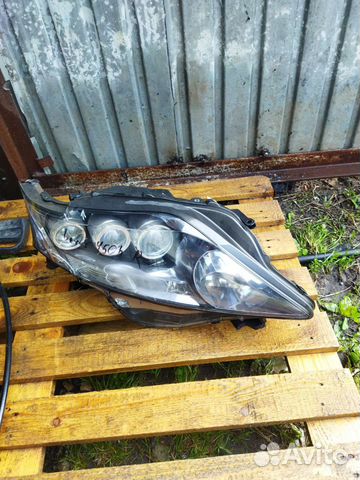 Фара правая Lexus 450H донор
