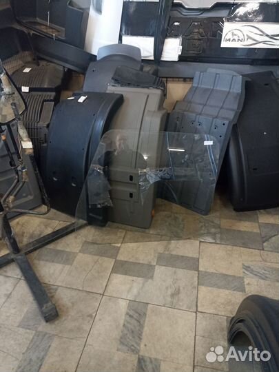 Стекло двери volvo FH12, FM12 Правое