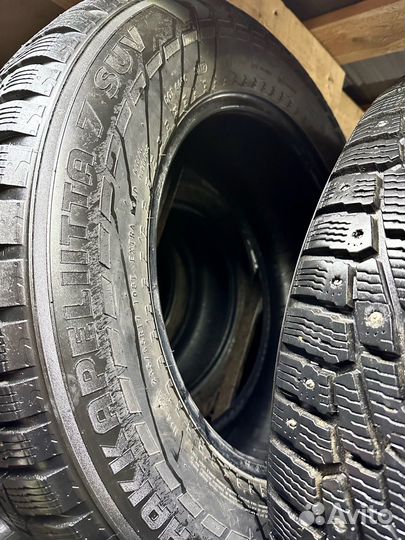 Nokian Tyres Hakkapeliitta 7 SUV 235/65 R17