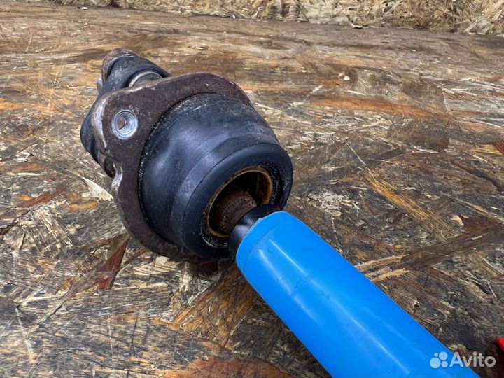 Рулевой кардан Jaguar XJ 2010-2019