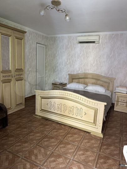 Комната 25 м², 1/3 эт.