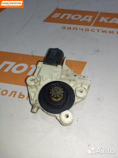 Моторчик стеклоподъемника передний левый Ford 2