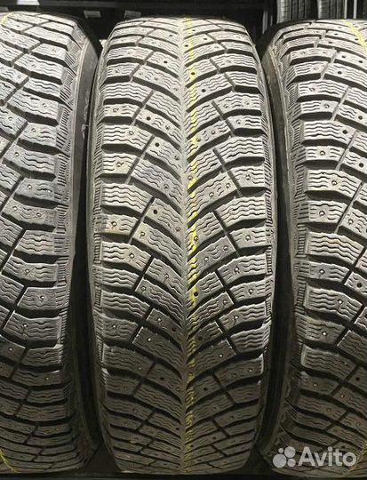 Michelin X-Ice North 3 215/65 R17 101P