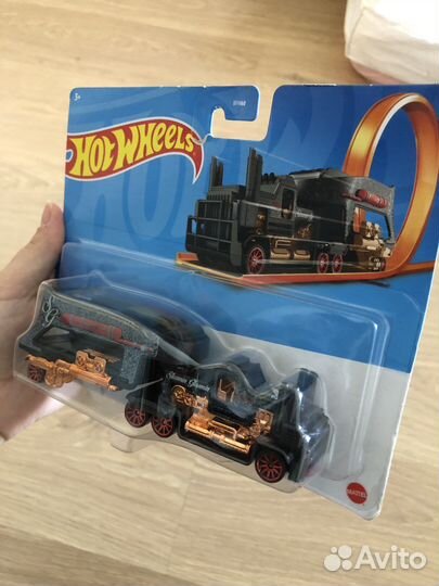 Hot wheels машина с прицепом