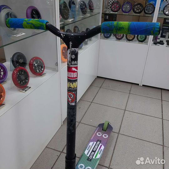 Трюковой самокат oxelo