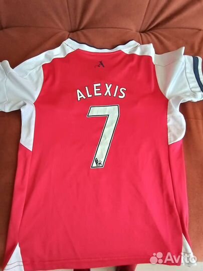 Футбольная форма арсенал Алексис Санчес