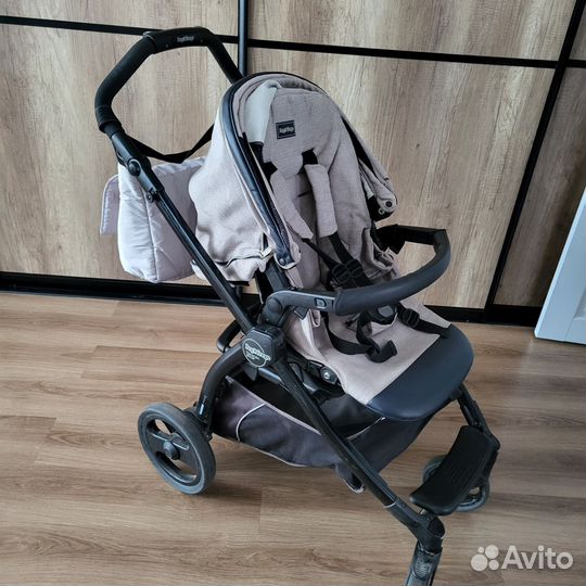 Прогулочная коляска peg perego book