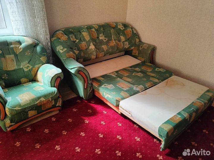 Раскладной диван с креслом