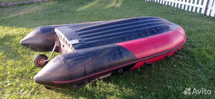 Лодка Хантер про