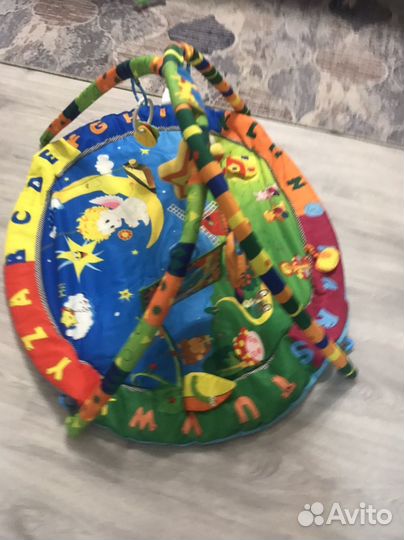 Развивающий коврик