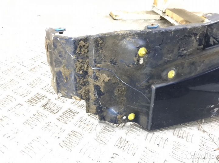 Крыло переднее левое Land Rover Discovery 3 2.7 TD