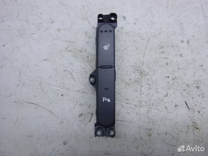 Кнопка обогрева сидений KIA cerato 2013-2017