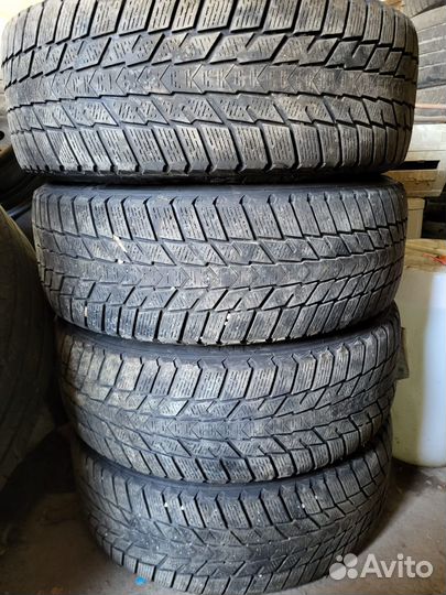 Nexen Winguard Ice Plus 205/60 R16