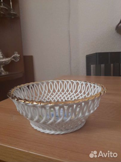 Блюдо кружевное, фарфор, винтаж