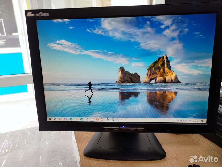 Монитор 21.5 Philips