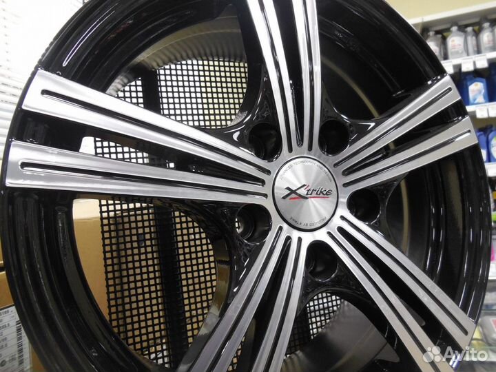 Диск литой Xtrike X-112 6.5x16 5x114.3 ET45 DIA67