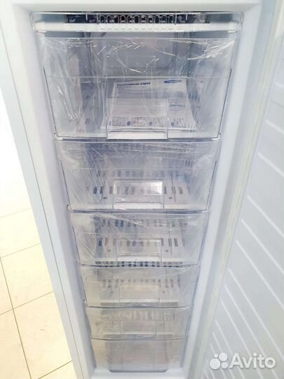 Морозильная камера 116