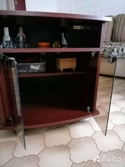 Тумба под телевизор бу