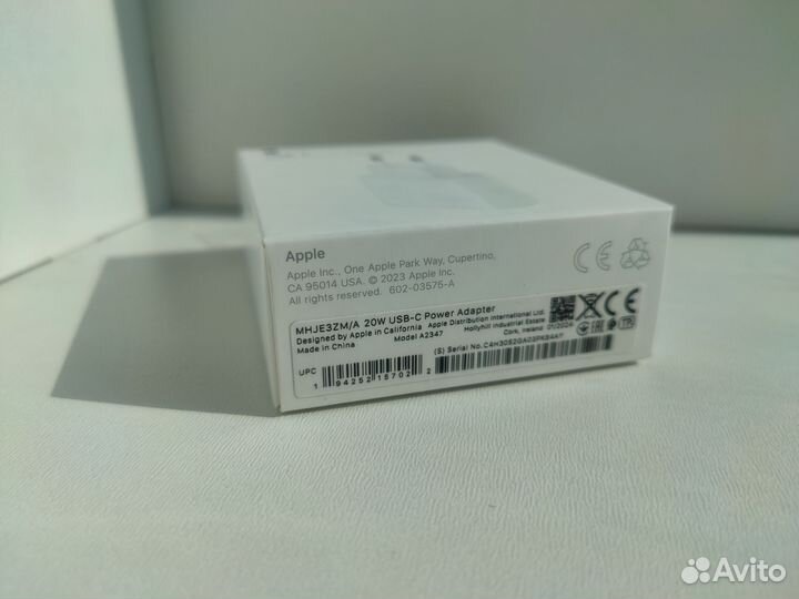 Адаптер питания Apple USB-C 20W оригинал