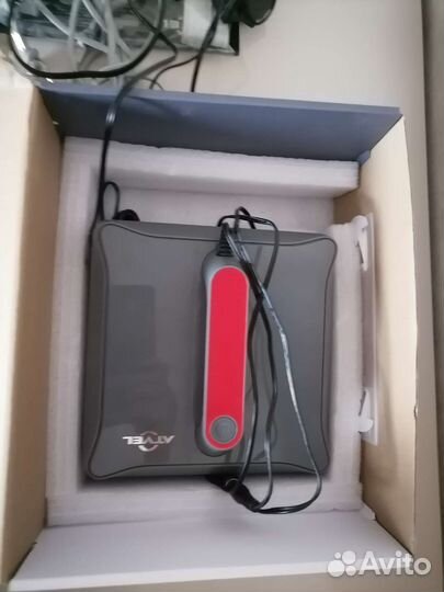 Робот стеклоочиститель