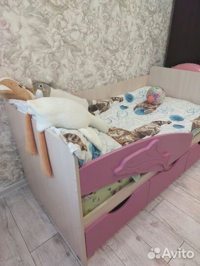 Продам кровать дельфин