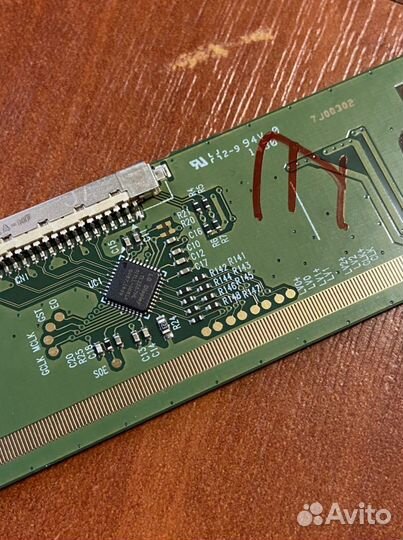 6870S-1702A от Sony kdl-32r413b