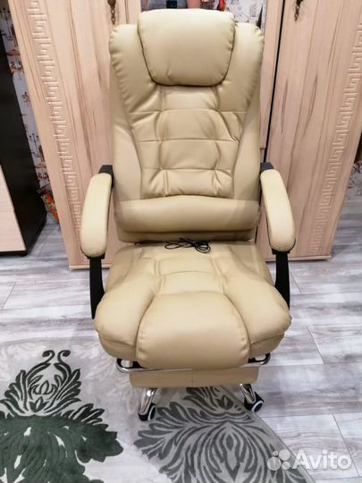 Кресло компьютерное,новое, бежевое