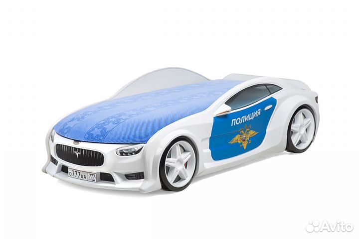 Детская кровать машина