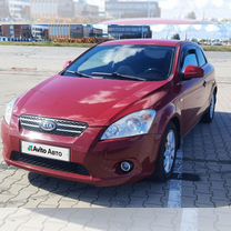 Kia Ceed 1.4 MT, 2009, 199 999 км, с пробегом, цена 769 000 руб.