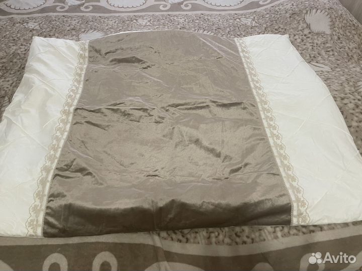 Бортики в кроватку