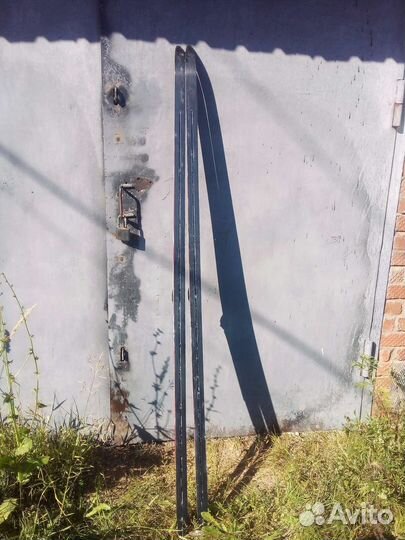 Беговые лыжи