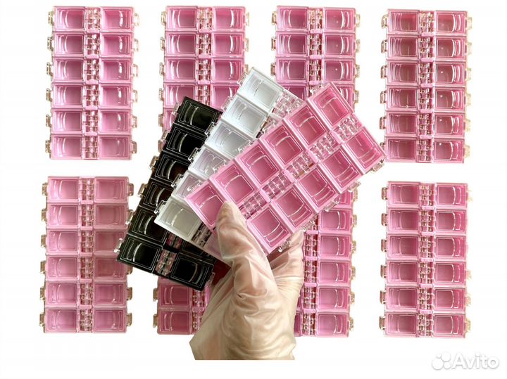 Бокс контейнер коробочка для страз 12 ячеек