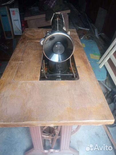 Швейная машинка класса 2-М