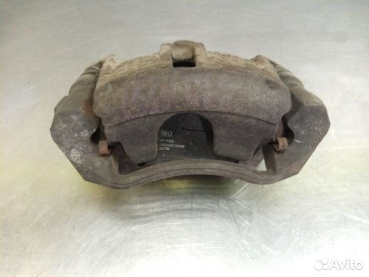 Суппорт передний левый Ford Mondeo B4Y chba 2001