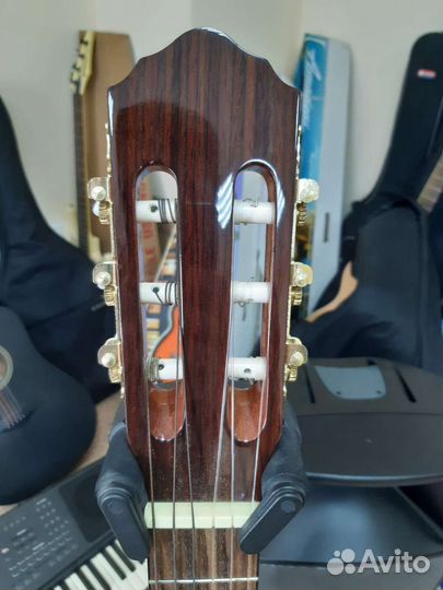 Классическая гитара Madeira HC 09