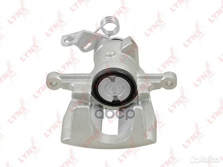 Суппорт тормозной зад лев VW Transporter T5