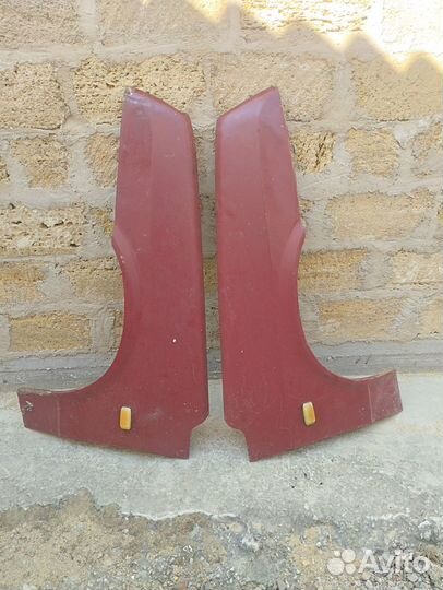Продам передние крылья на ваз 2109