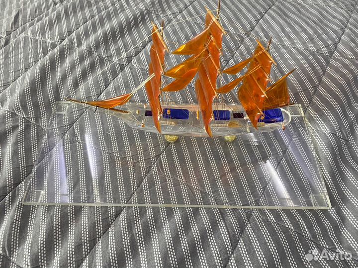 Модель парусника