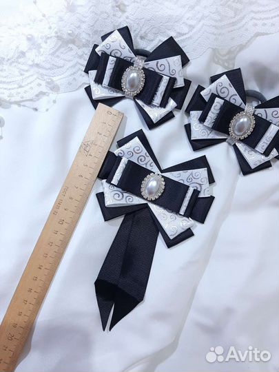 Школьные бантики