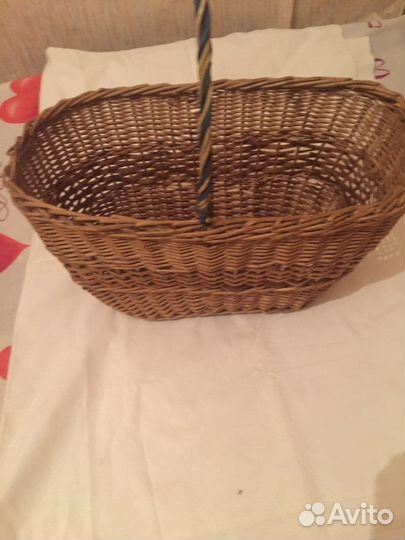 Корзина,ручная работа СССР из прутьев