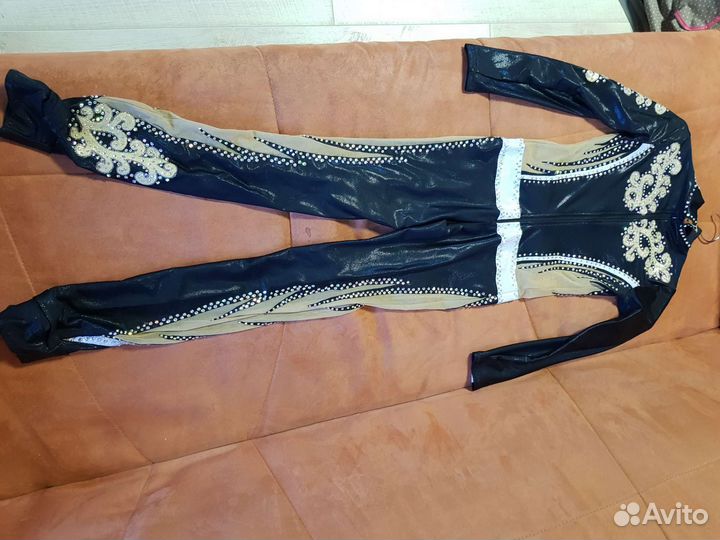 Костюм для воздушной гимнастики, акробатики