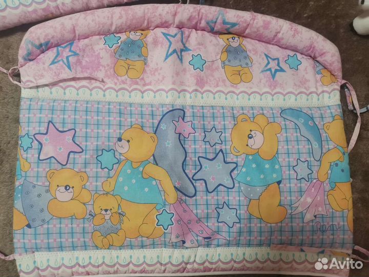 Детское постельное белье + охранник на кроватку