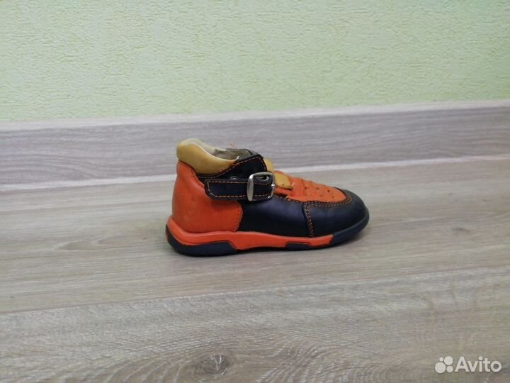 Сандали на мальчика
