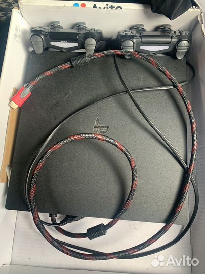 Sony playstation 4 pro 1tb